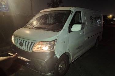 二手长安轻型车 睿行M80 2021款 基本型 122马力 2座 1.6L汽油 平顶背掀门封闭货车(国六)二手封闭货车后驱图片