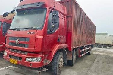 二手东风柳汽 乘龙M3中卡 270马力 6X2 9.6米厢式载货车(国五) 前四后四 东风二手载货车 黄牌