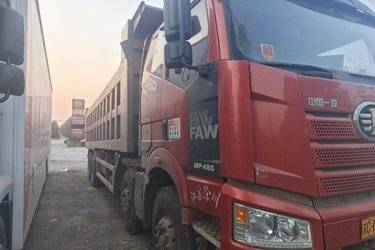 二手一汽解放 J6P重卡 460马力 8X4 8.8米自卸车(国五) 前四后八 锡柴二手自卸车 黄牌图片