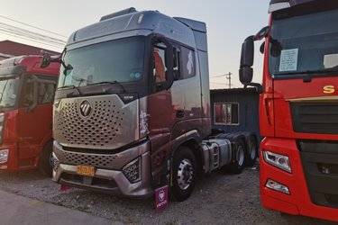 二手福田 欧曼银河 基本型 580马力 6X4 AMT自动挡牵引车(国六)(带缓速器)(国六) 双驱 福田康明斯二手牵引车 黄牌图片