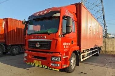 二手中国重汽 汕德卡SITRAK G5重卡 270马力 4X2 9.52米厢式载货车(国六) 单桥 曼二手载货车 黄牌
