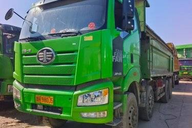 二手一汽解放 新J6P重卡 420马力 8X4 6.5米自卸车(国五) 前四后八 锡柴二手自卸车 黄牌图片