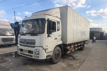 二手东风商用车 天锦中卡 180马力 4X2 7.7米厢式载货车(国五) 单桥 康明斯二手载货车 黄牌