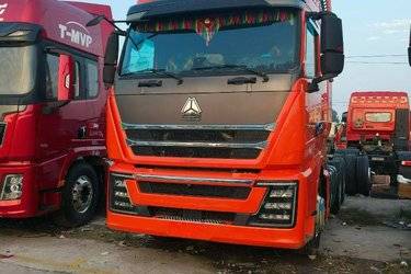 二手中国重汽 HOWO TH7重卡 540马力 6X4 牵引车(国六) 双驱 曼二手牵引车 黄牌图片