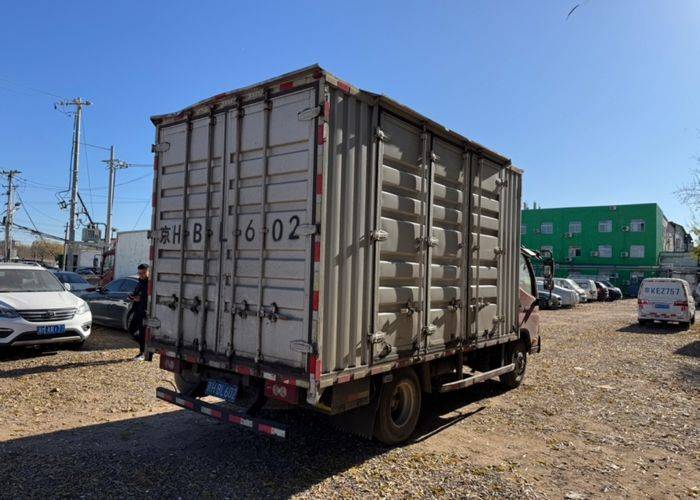 二手福田奥铃 129马力 载货车