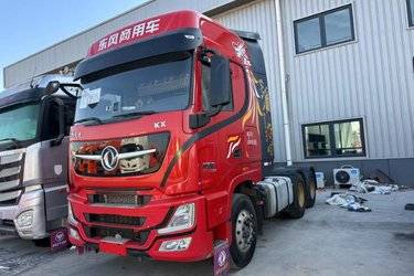 二手东风商用车 天龙旗舰KX 600马力 6X4 AMT自动挡牵引车(国六) 双驱 康明斯二手牵引车 黄牌