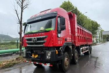 二手上汽红岩 杰狮C500重卡 450马力 8X4 8.3米自卸车(国五) 前四后八 上菲红二手自卸车 黄牌图片