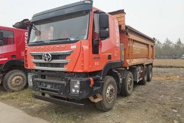 二手上汽红岩 杰狮C6 重载版 420马力 8X4 6.8米自卸车(国六) 前四后八 上菲红二手自卸车 黄牌图片