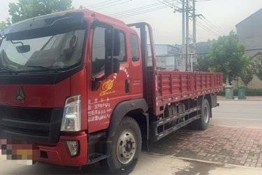 二手中国重汽HOWO G5X中卡 220马力 4X2 6.2米排半栏板载货车(国五) 单桥 潍柴二手载货车 黄牌