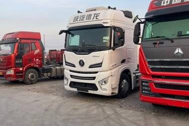 二手东风商用车 天龙旗舰GX 560马力 6X4 AMT自动档牵引车(液缓)(国六) 双驱 东风康明斯二手牵引车 黄牌图片