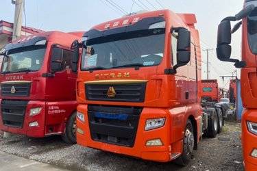 中国重汽 汕德卡SITRAK G7H重卡 540马力 6X4 LNG牵引车(国六) 双驱 曼二手牵引车 黄牌