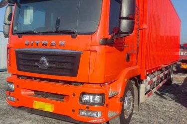 二手中国重汽 汕德卡SITRAK G5重卡 290马力 4X2 9.6米厢式载货车(国六) 单桥 曼二手载货车 黄牌