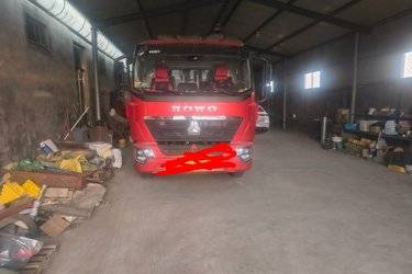 二手中国重汽HOWO G5X中卡 220马力 4X2 5.2米排半栏板载货车(国六) 单桥 潍柴二手载货车 黄牌