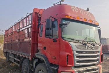 二手江淮 格尔发A5WIII重卡 245马力 6X2 9.6米仓栅式载货车(国五) 前四后四 潍柴二手载货车 黄牌