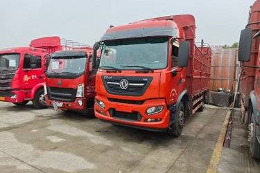 二手东风商用车 天锦KR 舒适版 260马力 6X2 6.8米仓栅式载货车(国六) 前四后四 东风二手载货车 黄牌