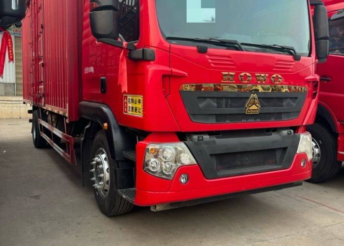 二手重汽豪沃(HOWO) 270马力 载货车