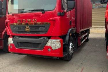 二手中国重汽 HOWO TX重卡 豪华版 290马力 6X2 7.8米厢式载货车(国六) 前四后四 中国重汽二手载货车 黄牌