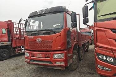 二手一汽解放 J6L中卡 260马力 6X2 7.7米栏板载货车(国六) 前四后四 锡柴二手载货车 黄牌