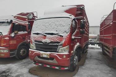 二手福田 瑞沃ES5 220马力 6X2 6.8米排半仓栅式载货车(国六) 前四后四 潍柴二手载货车 黄牌