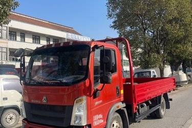 二手中国重汽HOWO 悍将 130马力 4.165米单排栏板轻卡(万里扬6挡)(国五) 单桥 潍柴二手载货车 蓝牌