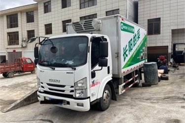 二手庆铃 五十铃M100 120马力 4.17米单排厢式轻卡(国六) 单桥 庆铃五十铃二手载货车 蓝牌