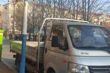 二手东风 小霸王W17 122马力 4.05米单排栏板小卡(国六) 单桥 云内动力二手载货车 蓝牌