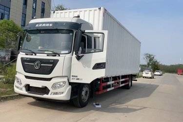 二手东风商用车 天锦KR 舒适版 245马力 4X2 9.8米厢式载货车(平顶)(国六) 单桥 东风康明斯二手载货车 黄牌