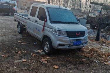 二手五菱 荣光新卡 1.5L 107马力 汽油 2.45米双排栏板微卡(国五) 单桥 五菱柳机二手载货车 蓝牌