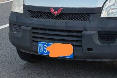 二手五菱 荣光小卡 1.2L 82马力 汽油 2.71米单排微卡(国五) 单桥 上汽通用五菱二手载货车 蓝牌