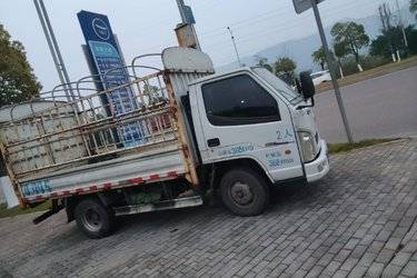 二手一汽红塔 解放霸铃 78马力 3.37米单排仓栅式轻卡(国五) 单桥 锡柴二手载货车 蓝牌