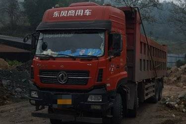东风商用车 天龙KC重卡 560马力 8X4 8.2米自卸车(国五) 前四后八 东风二手自卸车 黄牌