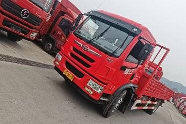 解放 麟VH 220马力 6.75米排半栏板载货车(国五) 单桥 一汽二手载货车 黄牌