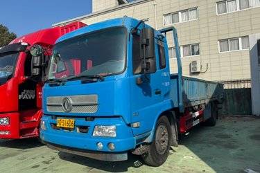 二手东风商用车 天锦VR中卡 160马力 4X2 6.75米排半栏板载货车(国五) 单桥 东风二手载货车 黄牌