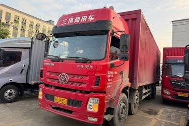 二手三环十通 昊龙 豪华版 280马力 8X2 9.6米厢式载货车(国五) 前四后六 玉柴二手载货车 黄牌