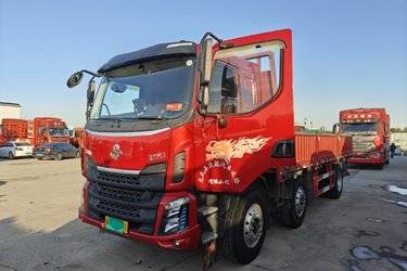 二手东风柳汽 新乘龙M3 260马力 6X2 6.8米栏板载货车(国六) 前四后四 玉柴二手载货车 黄牌