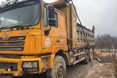 陕汽重卡 德龙F3000 加强版 350马力 6X4 自卸车底盘(国四) 后八轮 潍柴二手自卸车 黄牌