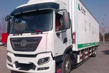 二手东风商用车 天锦KR 245马力 4X2 9.8米厢式载货车(国六) 单桥 东风康明斯二手载货车 黄牌