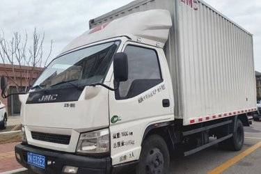 二手江铃 凯运蓝鲸 重载型普通款 129马力 4.08米单排厢式轻卡(国五) 单桥 江铃二手载货车 蓝牌