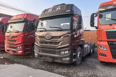 ���ֿ����ൺ��� ��VH 460���� 6X4 ǣ����(����) ˫�� �������ǣ���� ����