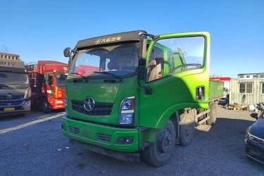 二手大运 祥龙 230马力 6X2 6.8米排半栏板载货车(国六) 前四后四 玉柴二手载货车 黄牌