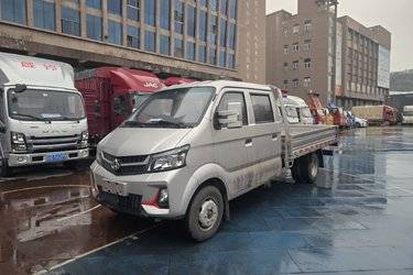 二手长安跨越王X7 116马力 3.05米双排栏板小卡(国六) 单桥 东安二手载货车 蓝牌