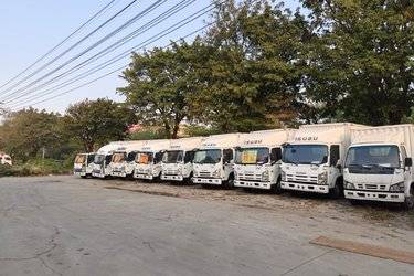 江西五十铃 翼放EC5 116马力 4.08米单排厢式轻卡(液刹)(国五) 单桥 庆铃五十铃二手载货车 蓝牌