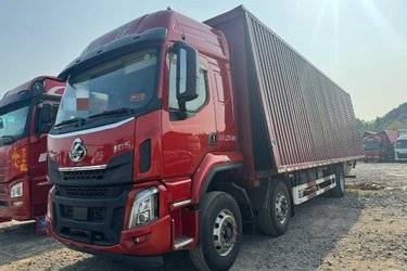 二手东风柳汽 乘龙H5中卡 270马力 6X2 9.7米排半翼开启厢式载货车(法士特8挡)(国五) 前四后四 玉柴二手载货车 黄牌