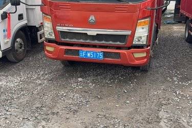 二手中国重汽HOWO 统帅 154马力 4.15米单排仓栅式载货车(国四) 单桥 云内动力二手载货车 蓝牌