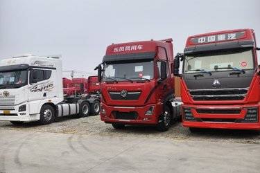 二手东风商用车 天龙KL重卡 领惠版 560马力 6X4牵引车(国六) 双驱 东风康明斯二手牵引车 黄牌图片