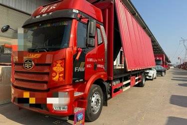 二手一汽解放 J6L中卡 精英版 260马力 4X2 9.7米厢式载货车(国六) 单桥 锡柴二手载货车 黄牌