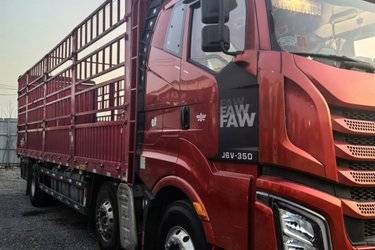 二手一汽解放 J6V 精英版 350马力 6X2 9.4米仓栅式载货车(457冲焊桥)(国六) 前四后四 锡柴二手载货车 黄牌