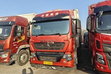 二手中国重汽 HOWO TX5重卡 280马力 4X2 9.6米厢式载货车(国五) 前四后四 曼二手载货车 黄牌