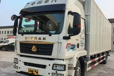 二手重汽汕德卡SITRAK G5 全勤之王 6.9L柴油 290马力 4X2 中国重汽10档 AMT自动档 9.6米厢式载货车(国六) 单桥 曼二手载货车 黄牌