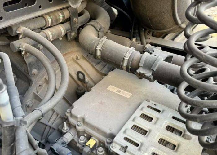 二手东风商用车 600马力 牵引车
